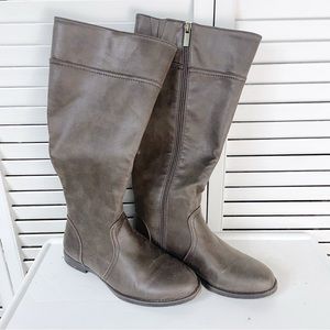 Bella Vita knee-high riding boots
